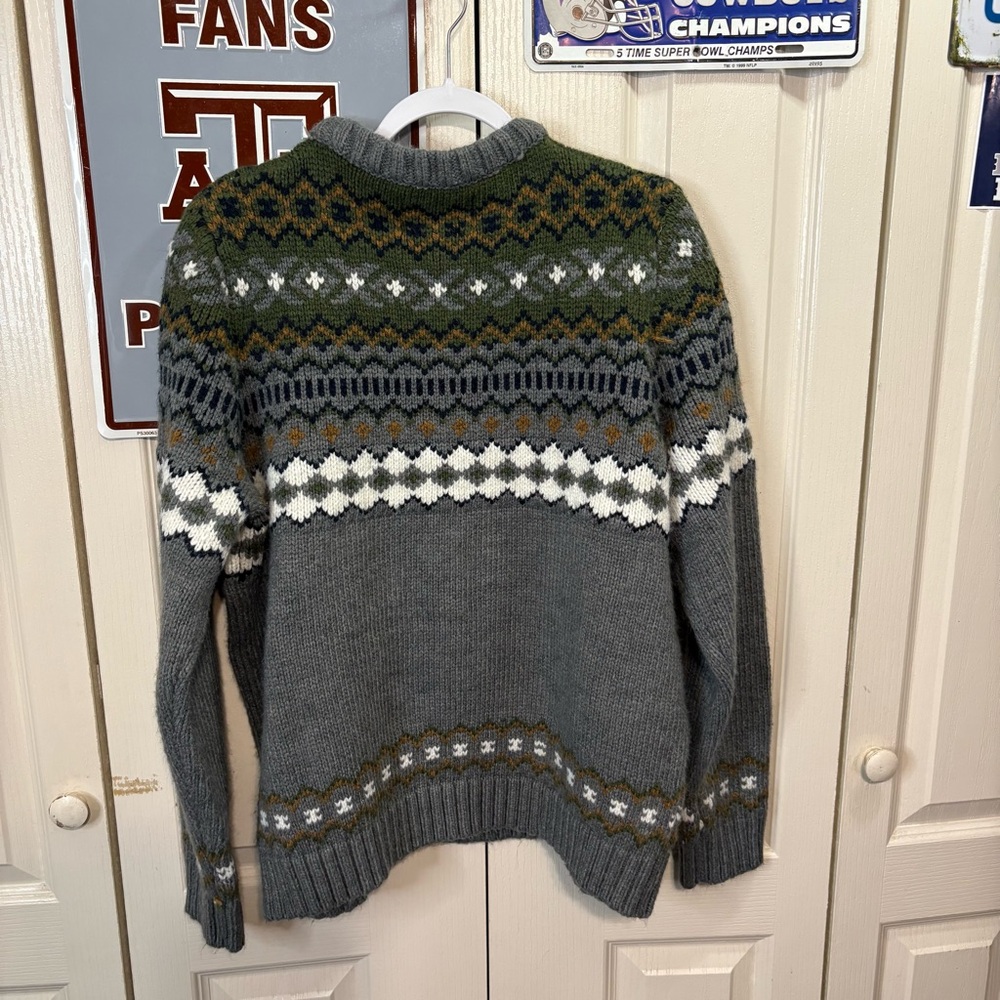 American Eagle Gray Patterned Sweater - image 2